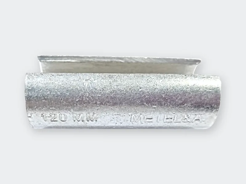 Unión abierta tipo C de cobre estañado, con la marca METEL&A grabada